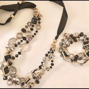 Black/Gold beaded necklace & bracelet set